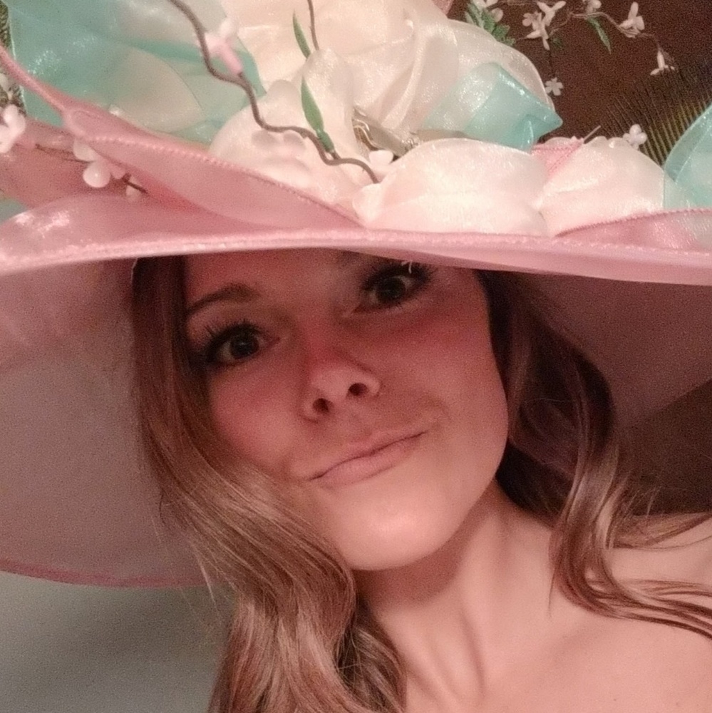 Meet your Posher, Kelly